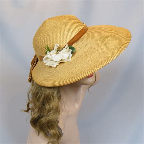 Vintage 1930s 40s Curled Wide Brim Straw Picture Cartwheel Hat With