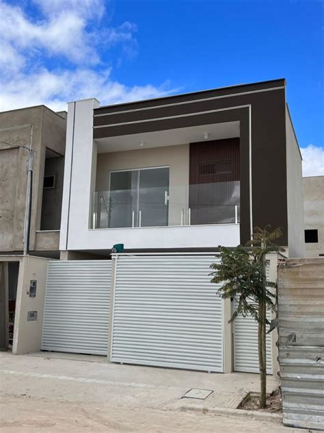 Casa para Venda Linhares ES bairro Bairro Perobas 3 dormitórios