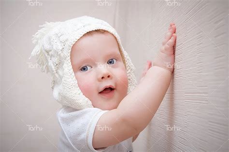 دانلود تصویر استوک کودک زیبا باکیفیت بالا کد فایل 9704967 طرح دات آی آر