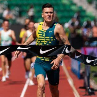 Jakob Ingebrigtsen Archives - EssentiallySports