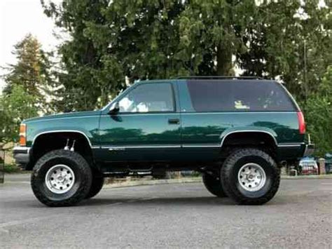 Chevy Tahoe 4x4 Lifted 2-door K5 Blazer 5. 7l V8 Eng': Used Classic Cars