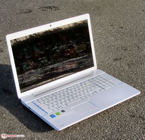 Recensione Breve Del Portatile Toshiba Satellite C A W