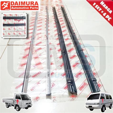 Karet Pelipit List Kaca Wheater Strip CARRY 1 5 FUTURA T120SS Depan 1