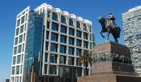 Uruguay lidera ranking de democracia plena en América Latina Uruguayos uy
