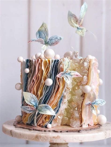 Торт с Бабочками | Pretty wedding cakes, Beautiful cake designs ...