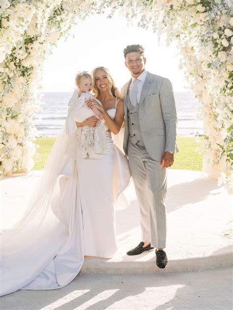 Patrick Mahomes & Brittany Matthews Relationship, Wedding