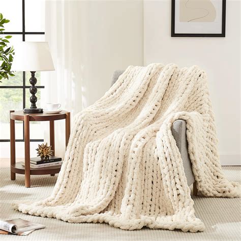 Big Fluffy Yarn Blankets At Glenn Mendenhall Blog