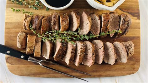 Balsamic Glazed Pork Tenderloin With Roasted Apples Recipe