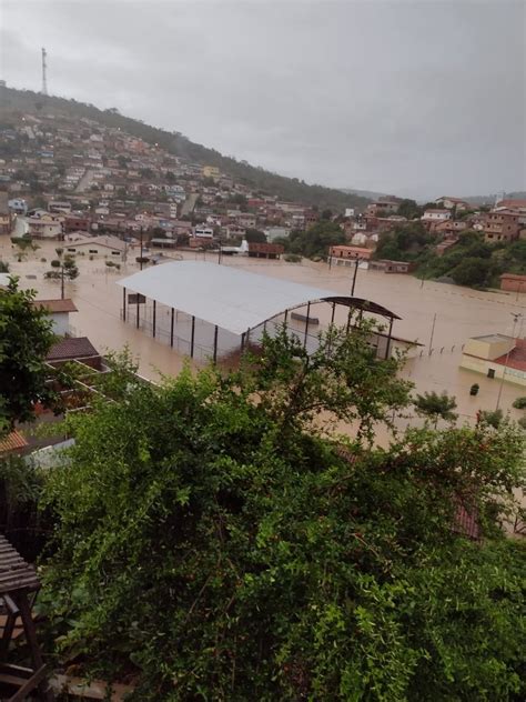 Inmet Emite Alerta De Chuvas Intensas Para Cidades Do Vale Do