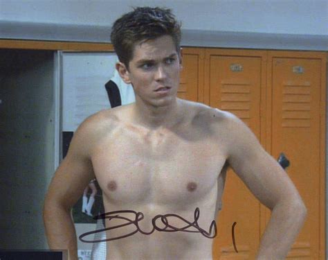 Steve Howey Shirtless Signed X Photo In Person