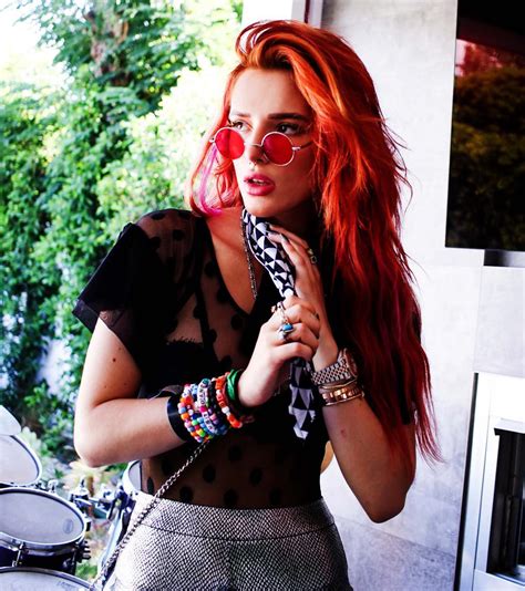Poze Bella Thorne - Actor - Poza 18 din 187 - CineMagia.ro