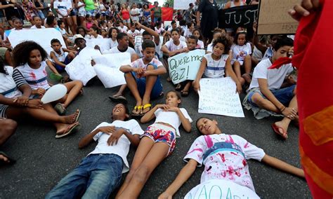 Uma criança ou adolescente morre vítima da violência a cada sete