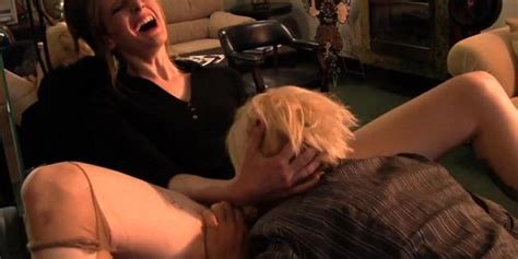 Blonde Girl Wants To Show Her Boss How Talented She Is With Her Tongue Tnaflix