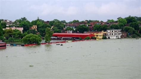 Yamuna River Flood In Delhi Cwc Says Yamuna Water Level To Breach