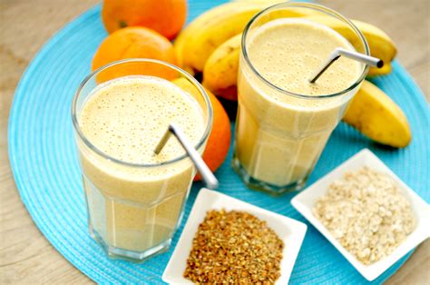 Havermout Smoothie Met Lijnzaad Sinaasappel En Banaan Voedzaam Snel