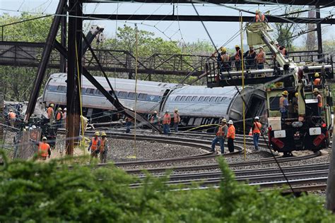 4 facts everyone should know about train accidents - Vox