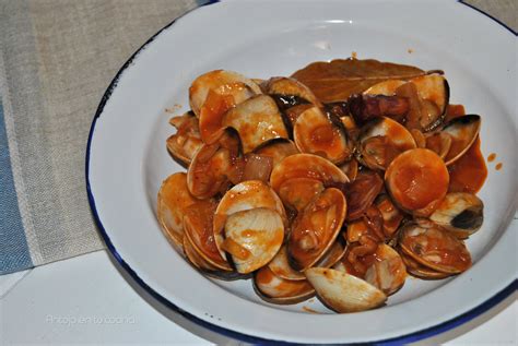 Almejas a la gallega o almejas a la marinera receta fácil Antojo en