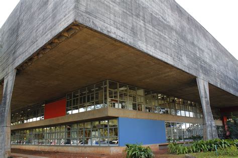 Fachada Da Faculdade De Arquitetura E Urbanismo Fau Usp Imagens