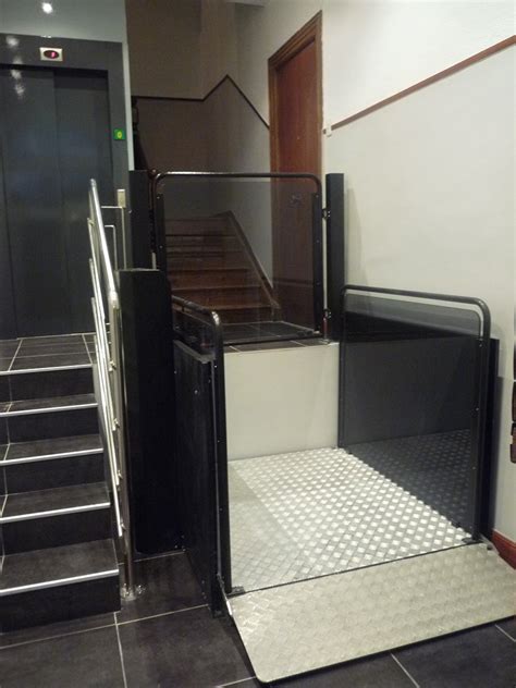 Línea Plataformas Verticales Silver Bidea Salvaescaleras Sillas