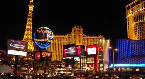 Vegas' Dark Side: What The Casinos DON'T Want You To Know Image 10