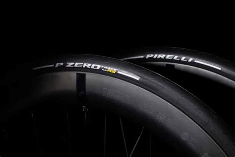 Nouveau pneu Pirelli P Zero Race TLR RS sur Top Vélo