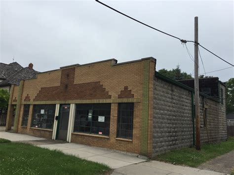 Former Ice Cream Store Wyandotte Michigan