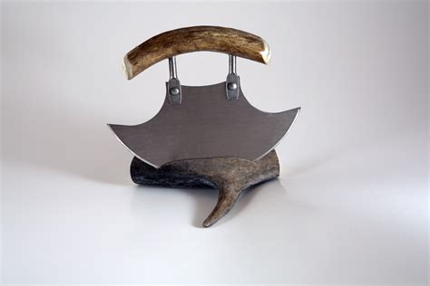 √ Inuit Hunting Tools And Weapons - Alumn Photograph