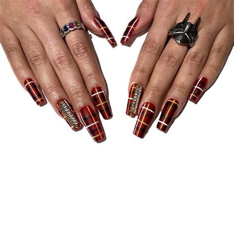 Sarah Nguyen Chrmdbysarah • Foto E Video Di Instagram Nails Magazine Gel Nails Nail Pro