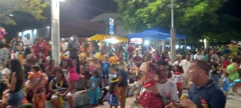 Bailinho De Carnaval De Kezinha Produ Es Foi Sucesso Total