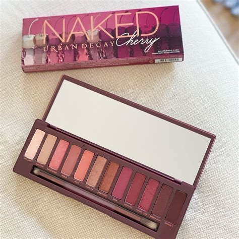 Naked Cherry Palette Tise