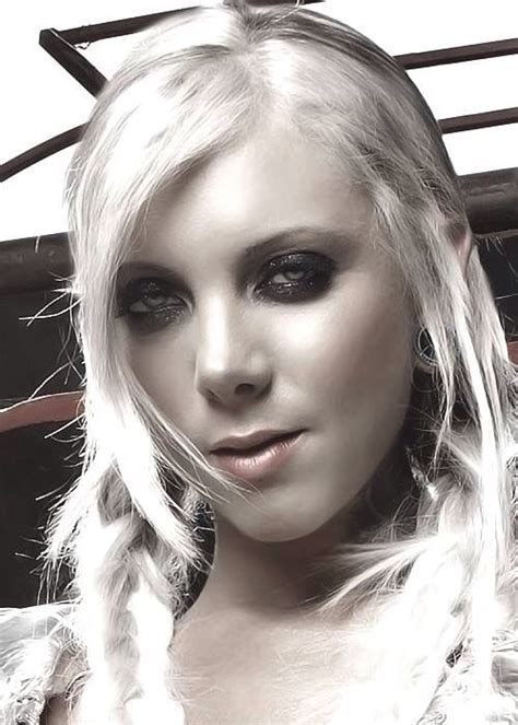 Pin On Maria Brink