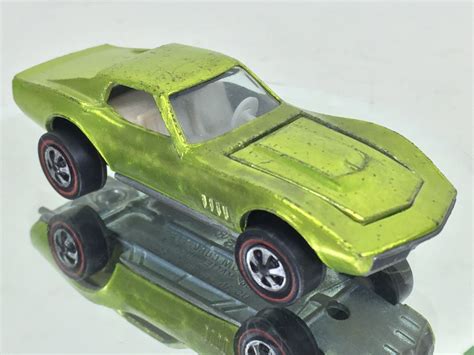 HOT WHEELS Redline Custom Corvette Green Vintage 1968 Mattel USA