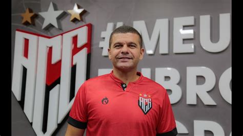 Umberto Louzer O Novo T Cnico Do Atl Tico Go Comentaristas Da Sagres