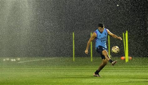 Lionel Messi Absen Latihan Jelang Duel Argentina Vs Prancis Di Final