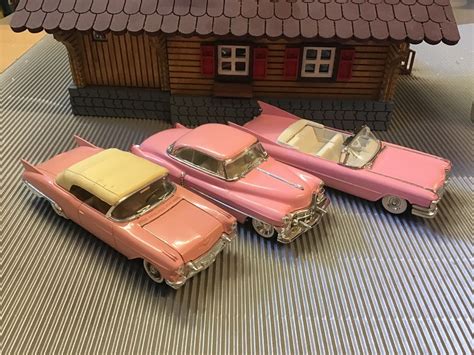 Cadillac Pink Und Er Metall Kaufen Auf Ricardo