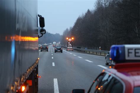 A96 Buxheim Gefährliche Situation auf Grund von Fräsarbeiten new