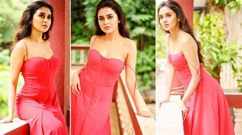 Tejasswi Prakash Paints The Town Red With Her Hot Photos In Sexy Corset