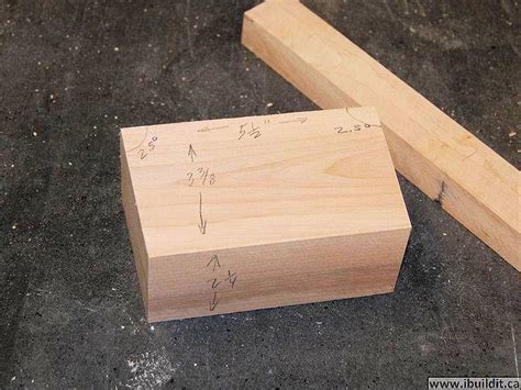 How to Make a Wooden Mallet - IBUILDIT.CA