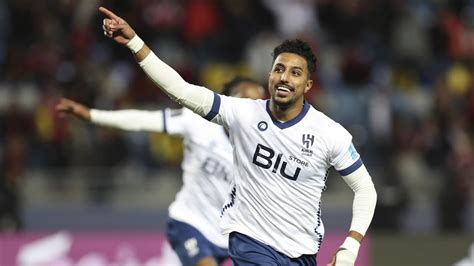 El héroe saudí de la Copa del Mundo ayuda al Al Hilal a conseguir un