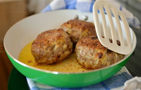 Polpette In Bianco Ricetta Veloce E Gustosa Con Mortadella Food Blog