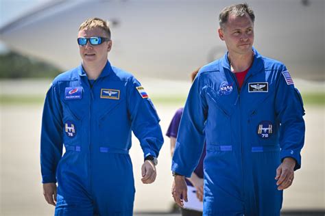 Nasa Spacex Crew 9 Set To Bring Home Stranded Astronauts Newsweek