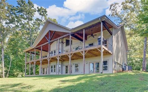 Murphy, NC Real Estate - Murphy Homes for Sale | realtor.com®