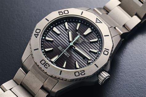 Hands On The Surprisingly Light Aaa Replica Tag Heuer Aquaracer