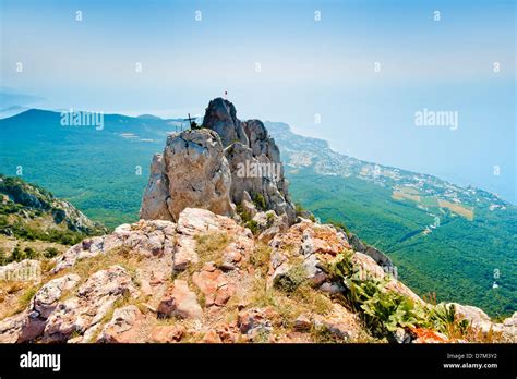 The top of Mount Ai-Petri on the Crimean peninsula Stock Photo - Alamy