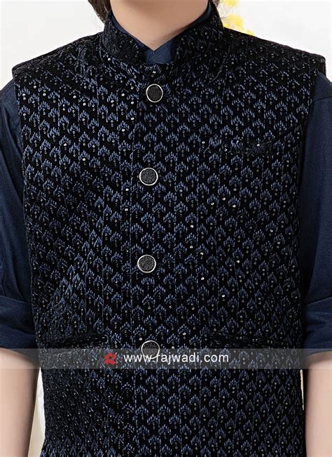 Stylish Nehru Jacket Set In Navy Blue With Thread Work