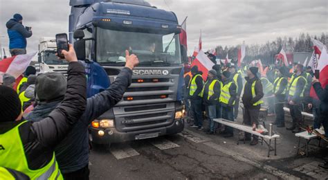 Rolnicy protestują na przejściu granicznym Dorohusk Jagodzin