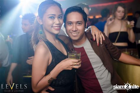 Sex On The Beach At Levels Club Sukhumvit 11 Siam2nite