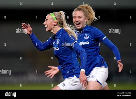 Chloe kelly goal hi-res stock photography and images - Alamy