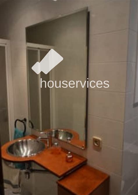 Carrer Dholanda Houservices Barcelona