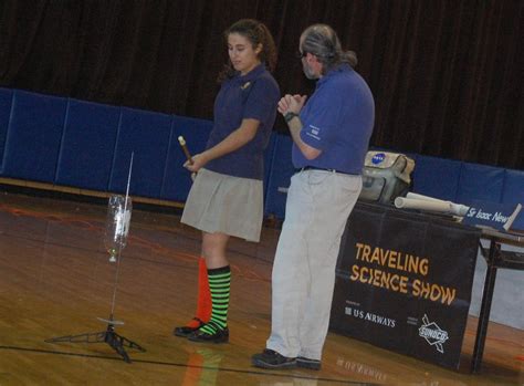 Traveling Science Show Teaches Students About Life In Outer Space